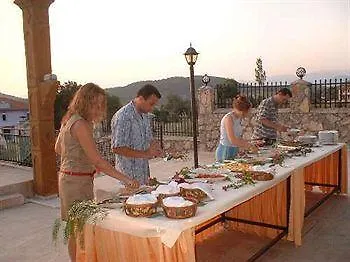 אולודניץ Cypriot Hotel