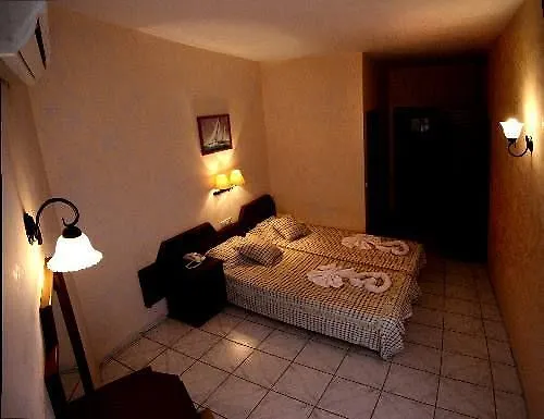 **  אולודניץ Cypriot Hotel טורקיה